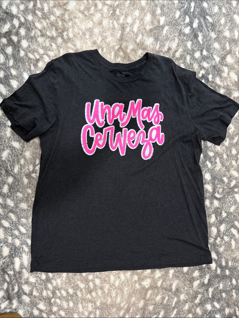 Una Mas Cerveza Black Graphic Tee with Pink Script